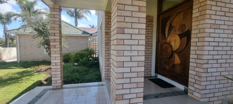 4 Bedroom Property for Sale in Vincent Heights Eastern Cape